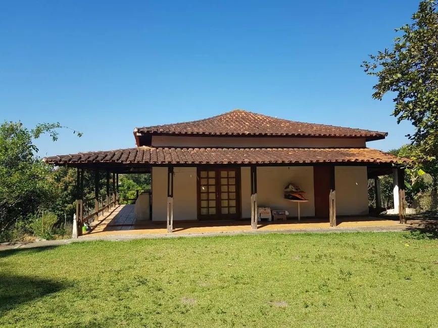 Foto 3 de Chácara com 5 quartos à venda, 2800m2 em Salto De Pirapora - SP