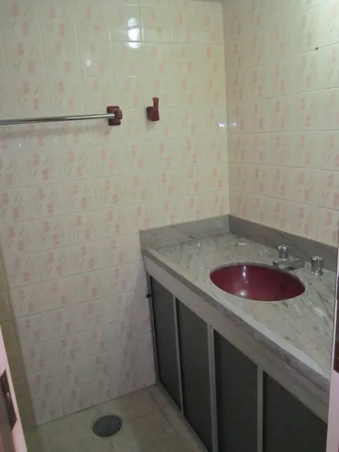 Foto 6 de Casa com 6 quartos para alugar, 300m2 em Vila Augusta, Sorocaba - SP