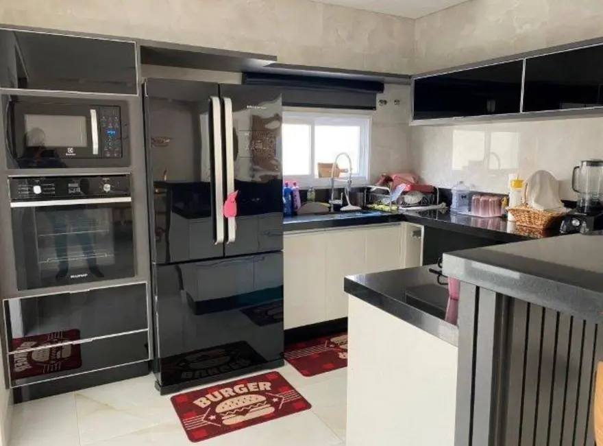 Foto 5 de Casa de Condomínio com 4 quartos à venda, 300m2 em Brigadeiro Tobias, Sorocaba - SP