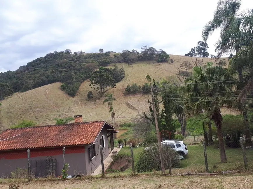 Foto 2 de Sítio / Rancho com 4 quartos à venda, 200000m2 em Itapeva - MG