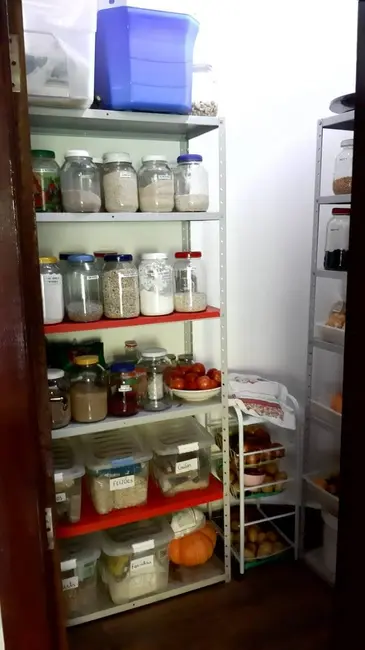 Foto 3 de Chácara com 5 quartos à venda, 300m2 em Centro, Mairinque - SP