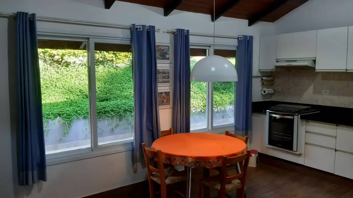 Chácara com 5 quartos à venda, 300m2 em Centro, Mairinque - SP - imagem 7 Foto 7 de Chácara com 5 quartos à venda, 300m2 em Centro, Mairinque - SP