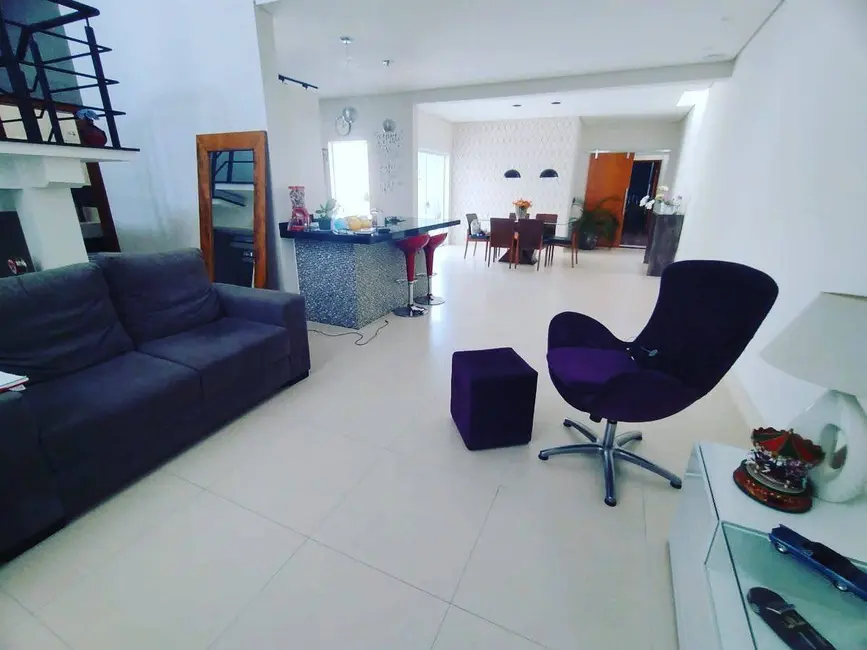 Casa de Condomínio com 3 quartos à venda, 300m2 em Jardim Villagio Milano, Sorocaba - SP - imagem 3 Foto 3 de Casa de Condomínio com 3 quartos à venda, 300m2 em Jardim Villagio Milano, Sorocaba - SP