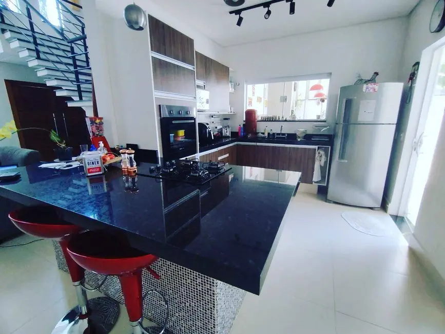 Casa de Condomínio com 3 quartos à venda, 300m2 em Jardim Villagio Milano, Sorocaba - SP - imagem 6 Foto 6 de Casa de Condomínio com 3 quartos à venda, 300m2 em Jardim Villagio Milano, Sorocaba - SP