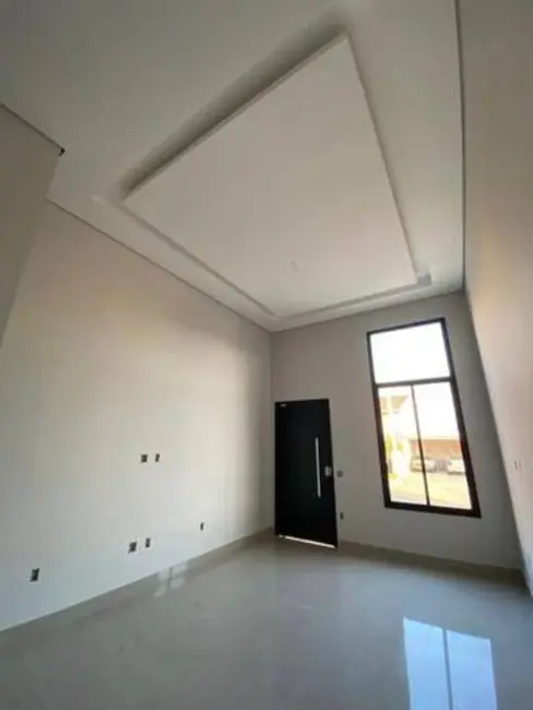 Casa de Condomínio com 3 quartos à venda, 200m2 em Wanel Ville, Sorocaba - SP - imagem 8 Foto 8 de Casa de Condomínio com 3 quartos à venda, 200m2 em Wanel Ville, Sorocaba - SP