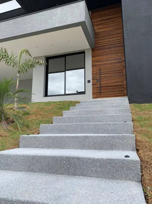 Foto 3 de Casa de Condomínio com 3 quartos à venda em Votorantim - SP