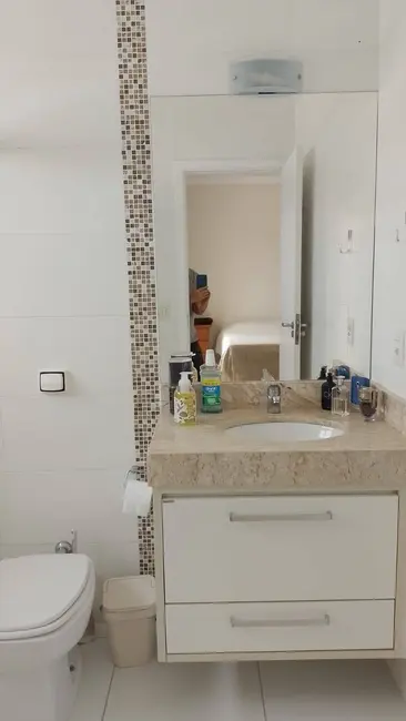 Foto 7 de Casa de Condomínio com 4 quartos à venda, 250m2 em Chácaras Reunidas São Jorge, Sorocaba - SP