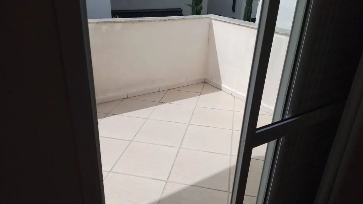 Foto 9 de Casa de Condomínio com 4 quartos à venda, 250m2 em Chácaras Reunidas São Jorge, Sorocaba - SP