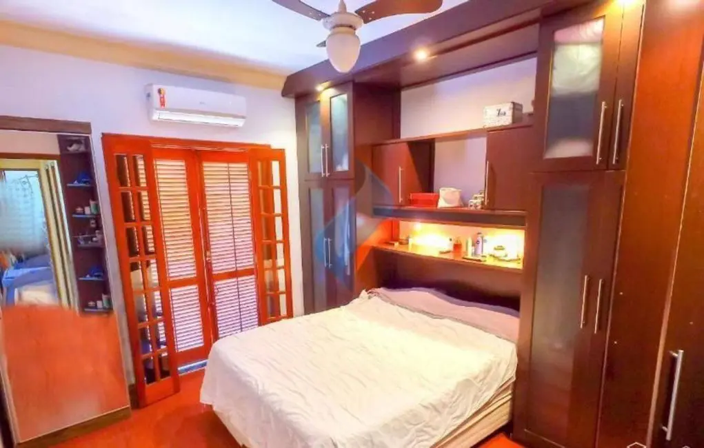 Foto 7 de Sobrado com 3 quartos à venda, 247m2 em Jardim Prestes de Barros, Sorocaba - SP