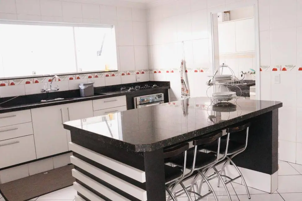 Casa com 3 quartos à venda, 250m2 em Ibiti Royal Park, Sorocaba - SP - imagem 7 Foto 7 de Casa com 3 quartos à venda, 250m2 em Ibiti Royal Park, Sorocaba - SP