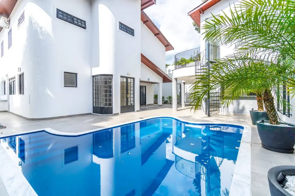 Foto 2 de Casa com 5 quartos à venda e para alugar, 586m2 em Além Ponte, Sorocaba - SP