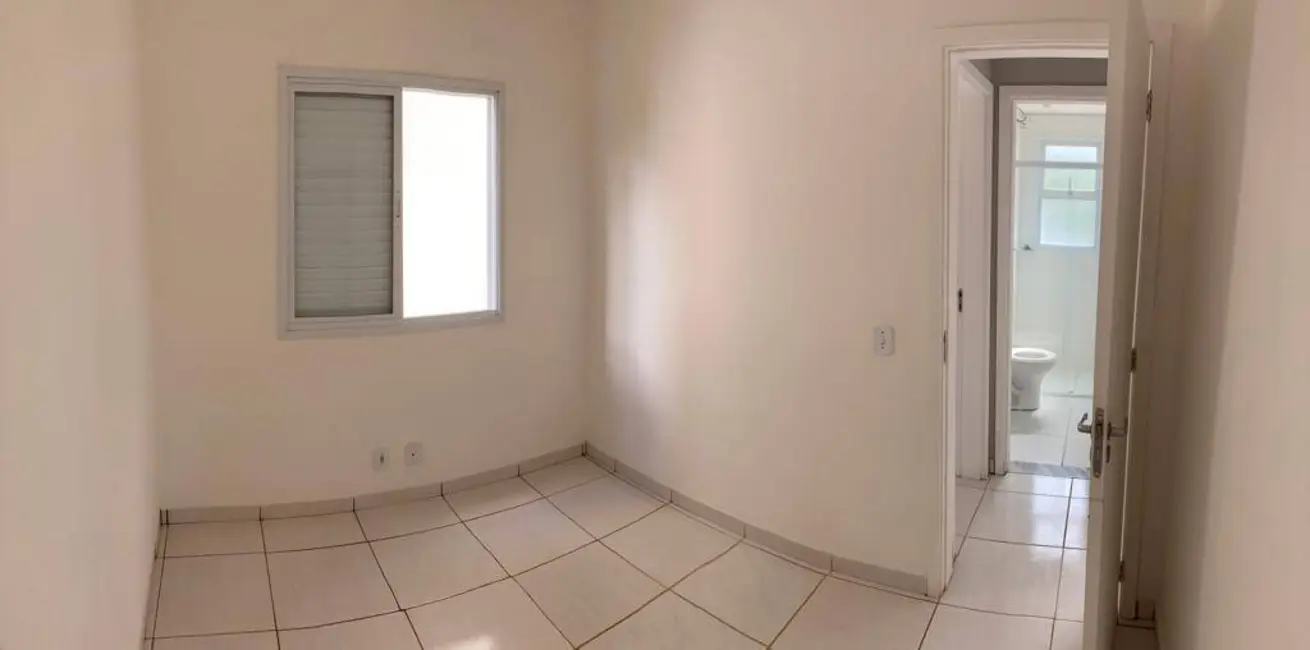 Foto 3 de Apartamento com 2 quartos à venda, 50m2 em Vila Haro, Sorocaba - SP