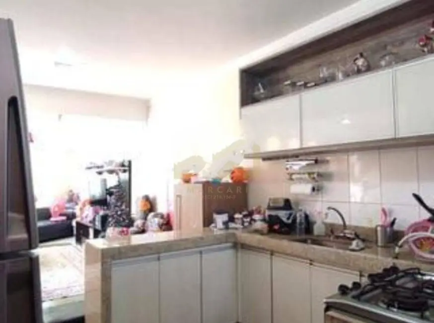 Casa de Condomínio com 3 quartos à venda em Jardim São Carlos, Sorocaba - SP - imagem 1 Foto 1 de Casa de Condomínio com 3 quartos à venda em Jardim São Carlos, Sorocaba - SP