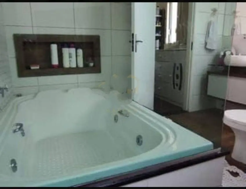 Casa de Condomínio com 3 quartos à venda em Jardim São Carlos, Sorocaba - SP - imagem 5 Foto 5 de Casa de Condomínio com 3 quartos à venda em Jardim São Carlos, Sorocaba - SP
