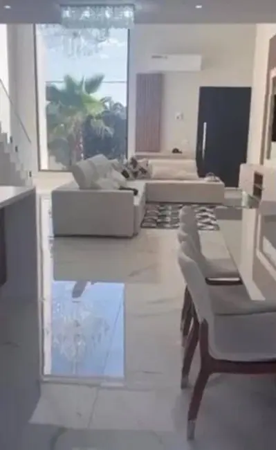 Foto 4 de Casa de Condomínio com 4 quartos à venda em Vila São João, Itapevi - SP