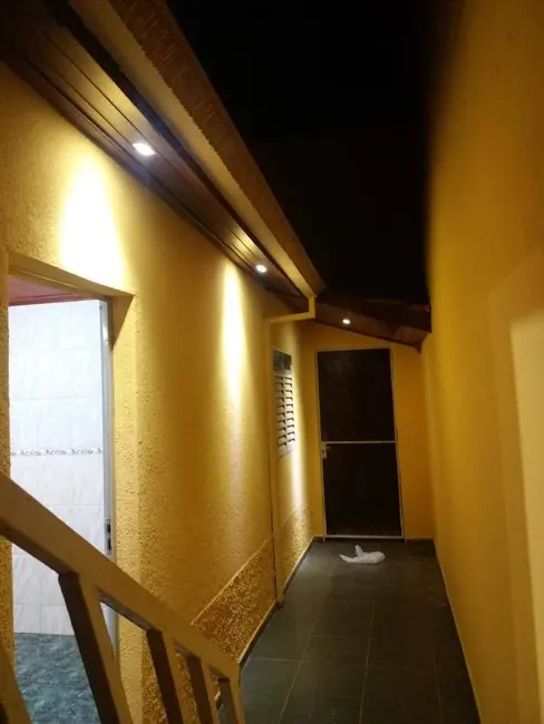 Casa com 3 quartos à venda, 250m2 em Conjunto Habitacional Júlio de Mesquita Filho, Sorocaba - SP - imagem 3 Foto 3 de Casa com 3 quartos à venda, 250m2 em Conjunto Habitacional Júlio de Mesquita Filho, Sorocaba - SP