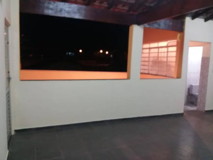 Casa com 3 quartos à venda, 250m2 em Conjunto Habitacional Júlio de Mesquita Filho, Sorocaba - SP - imagem 8 Foto 8 de Casa com 3 quartos à venda, 250m2 em Conjunto Habitacional Júlio de Mesquita Filho, Sorocaba - SP