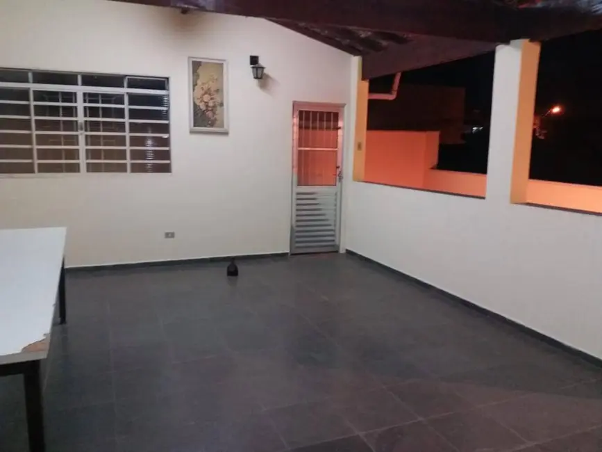 Casa com 3 quartos à venda, 250m2 em Conjunto Habitacional Júlio de Mesquita Filho, Sorocaba - SP - imagem 6 Foto 6 de Casa com 3 quartos à venda, 250m2 em Conjunto Habitacional Júlio de Mesquita Filho, Sorocaba - SP