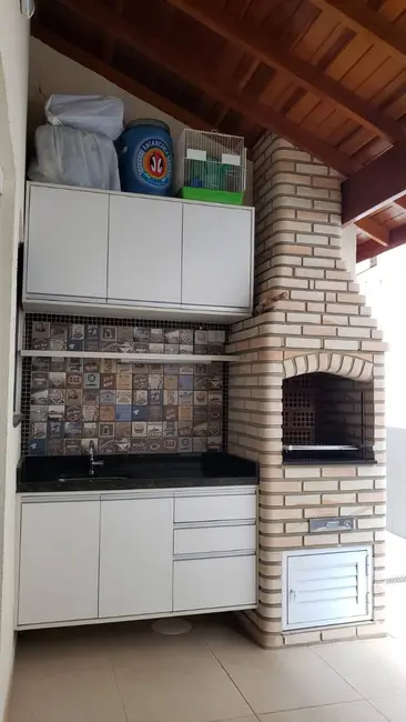 Casa de Condomínio com 3 quartos à venda, 112m2 em Jardim São Carlos, Sorocaba - SP - imagem 2 Foto 2 de Casa de Condomínio com 3 quartos à venda, 112m2 em Jardim São Carlos, Sorocaba - SP