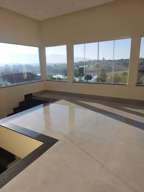 Chácara com 4 quartos à venda, 4200m2 em Iperozinho, Capela Do Alto - SP - imagem 1 Foto 1 de Chácara com 4 quartos à venda, 4200m2 em Iperozinho, Capela Do Alto - SP