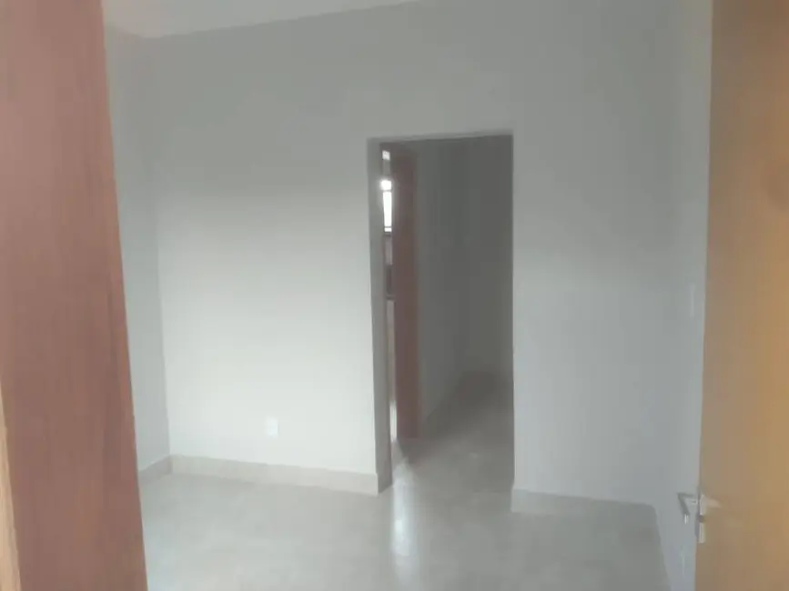Casa com 3 quartos à venda, 200m2 em Wanel Ville, Sorocaba - SP - imagem 3 Foto 3 de Casa com 3 quartos à venda, 200m2 em Wanel Ville, Sorocaba - SP