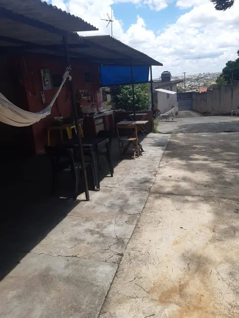 Casa com 2 quartos à venda, 700m2 em Vila Barão, Sorocaba - SP - imagem 6 Foto 6 de Casa com 2 quartos à venda, 700m2 em Vila Barão, Sorocaba - SP