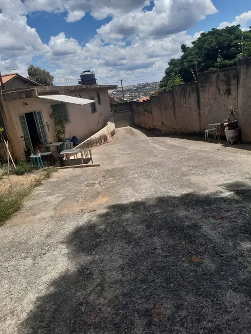 Foto 2 de Casa com 2 quartos à venda, 700m2 em Vila Barão, Sorocaba - SP
