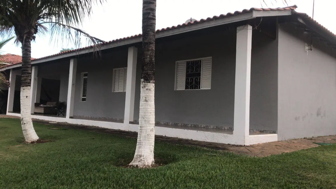 Chácara com 3 quartos à venda, 1000m2 em Aracoiaba Da Serra - SP - imagem 9 Foto 9 de Chácara com 3 quartos à venda, 1000m2 em Aracoiaba Da Serra - SP