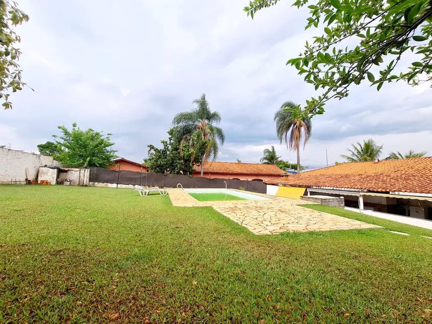 Chácara com 3 quartos à venda, 1000m2 em Aracoiaba Da Serra - SP - imagem 7 Foto 7 de Chácara com 3 quartos à venda, 1000m2 em Aracoiaba Da Serra - SP