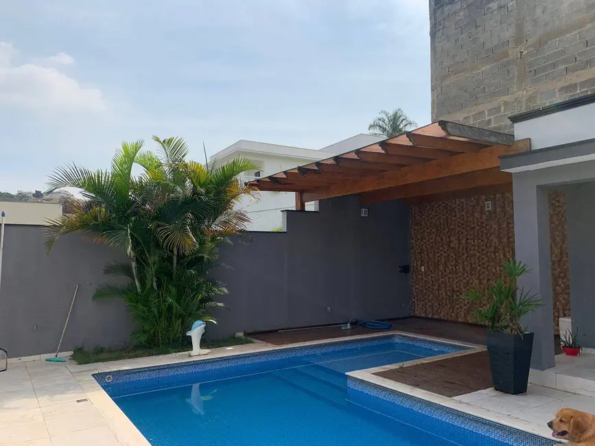 Casa de Condomínio com 3 quartos à venda, 321m2 em Jardim Gramados de Sorocaba, Sorocaba - SP - imagem 4 Foto 4 de Casa de Condomínio com 3 quartos à venda, 321m2 em Jardim Gramados de Sorocaba, Sorocaba - SP