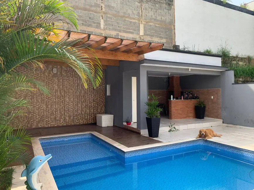 Casa de Condomínio com 3 quartos à venda, 321m2 em Jardim Gramados de Sorocaba, Sorocaba - SP - imagem 6 Foto 6 de Casa de Condomínio com 3 quartos à venda, 321m2 em Jardim Gramados de Sorocaba, Sorocaba - SP