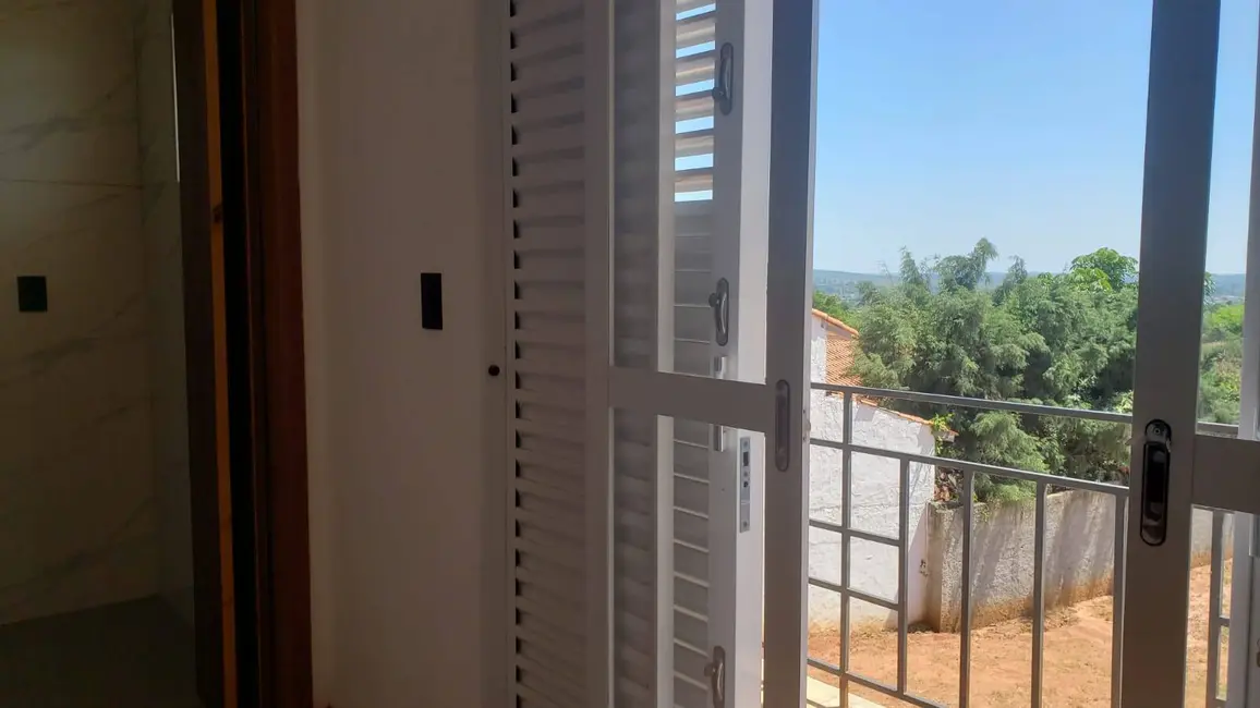 Foto 5 de Chácara com 2 quartos à venda, 264m2 em Aracoiaba Da Serra - SP