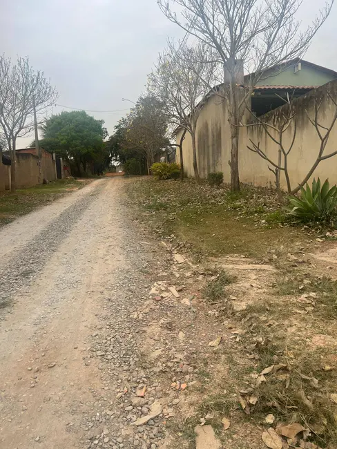 Foto 4 de Terreno / Lote à venda, 1000m2 em Aracoiaba Da Serra - SP