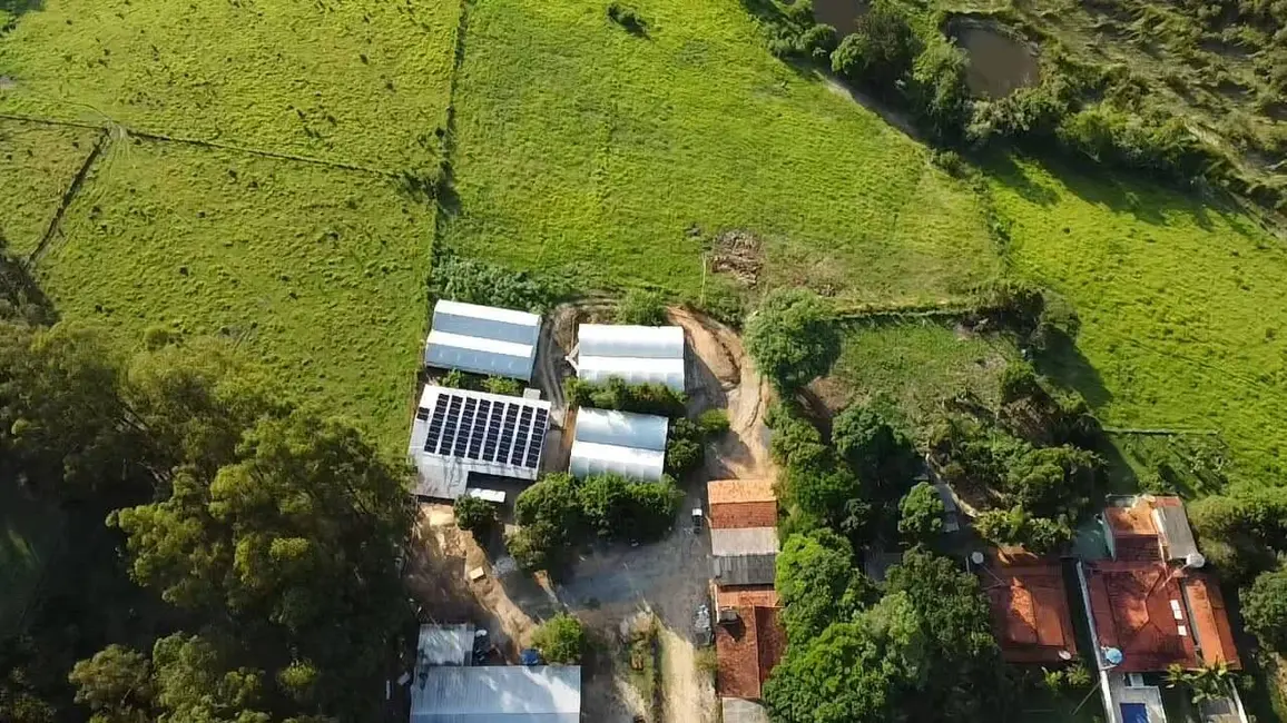 Sítio / Rancho com 2 quartos à venda, 24000m2 em Centro, Sarapui - SP - imagem 3 Foto 3 de Sítio / Rancho com 2 quartos à venda, 24000m2 em Centro, Sarapui - SP