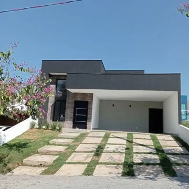 Casa com 3 quartos à venda, 250m2 em Jardim Campos do Conde II, Sorocaba - SP - imagem 1 Foto 1 de Casa com 3 quartos à venda, 250m2 em Jardim Campos do Conde II, Sorocaba - SP