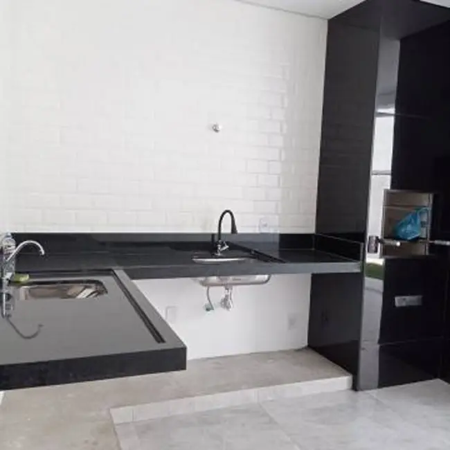 Casa com 3 quartos à venda, 250m2 em Jardim Campos do Conde II, Sorocaba - SP - imagem 4 Foto 4 de Casa com 3 quartos à venda, 250m2 em Jardim Campos do Conde II, Sorocaba - SP