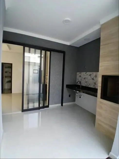 Casa de Condomínio com 3 quartos à venda, 200m2 em Sorocaba - SP - imagem 4 Foto 4 de Casa de Condomínio com 3 quartos à venda, 200m2 em Sorocaba - SP