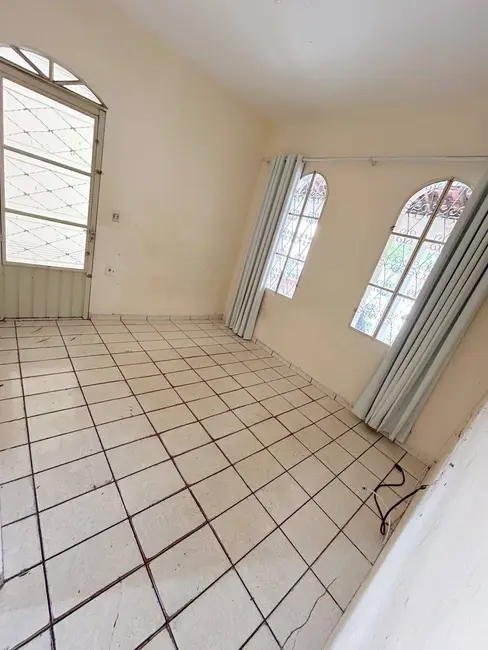 Foto 2 de Casa com 2 quartos à venda, 126m2 em Jardim São Guilherme, Sorocaba - SP