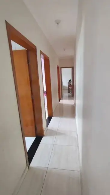 Casa com 3 quartos à venda, 150m2 em Jardim Sarkis Abibe, Votorantim - SP - imagem 2 Foto 2 de Casa com 3 quartos à venda, 150m2 em Jardim Sarkis Abibe, Votorantim - SP