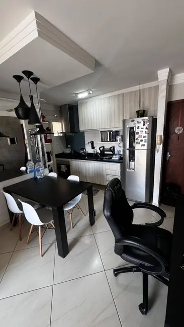Foto 2 de Apartamento com 2 quartos à venda, 51m2 em Jardim Refúgio, Sorocaba - SP