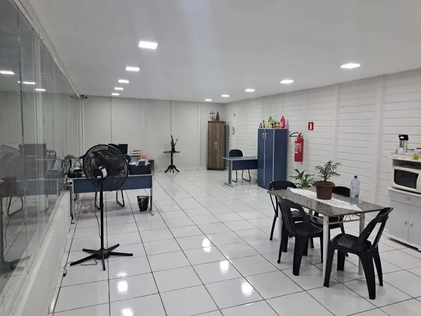 Armazém / Galpão para alugar, 250m2 em Jardim Gonçalves, Sorocaba - SP - imagem 8 Foto 8 de Armazém / Galpão para alugar, 250m2 em Jardim Gonçalves, Sorocaba - SP