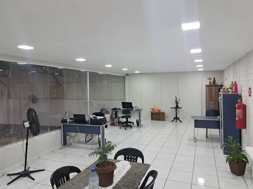 Armazém / Galpão para alugar, 250m2 em Jardim Gonçalves, Sorocaba - SP - imagem 7 Foto 7 de Armazém / Galpão para alugar, 250m2 em Jardim Gonçalves, Sorocaba - SP