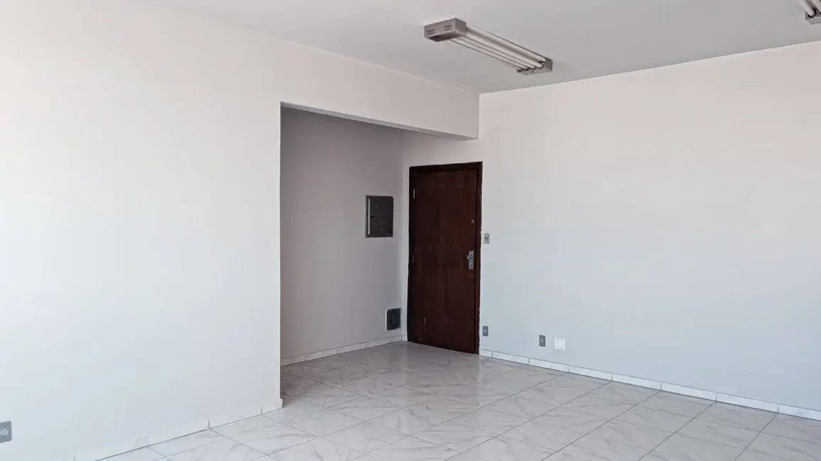 Foto 4 de Sala Comercial à venda e para alugar, 37m2 em Centro, Sorocaba - SP