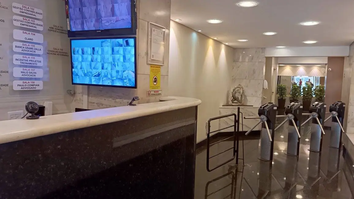 Foto 2 de Sala Comercial à venda e para alugar, 64m2 em Centro, Sorocaba - SP