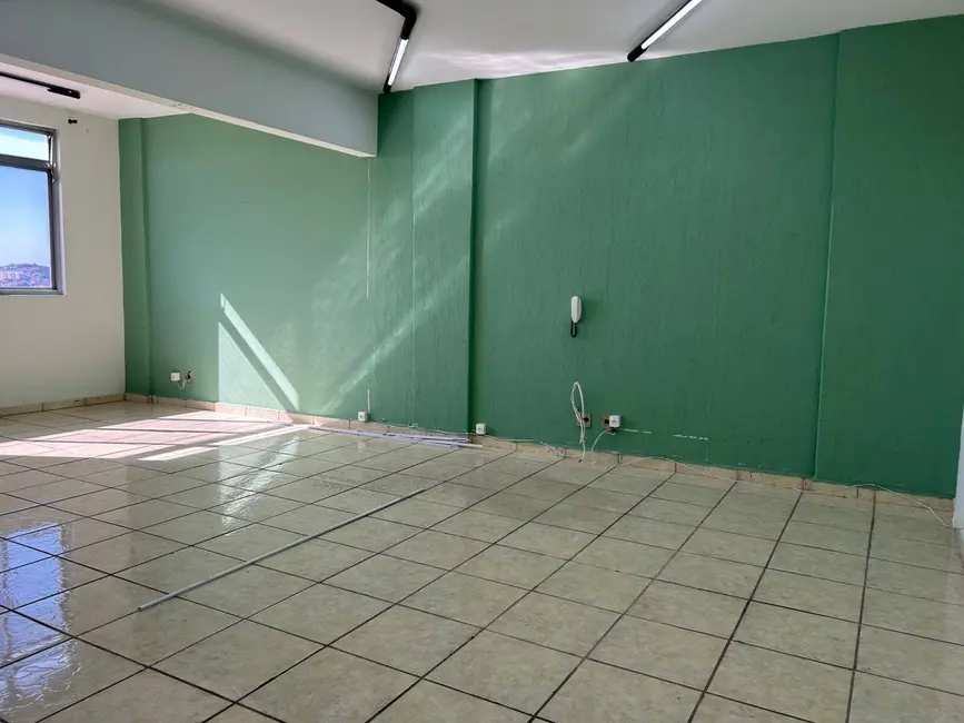 Sala Comercial à venda e para alugar, 64m2 em Centro, Sorocaba - SP - imagem 7 Foto 7 de Sala Comercial à venda e para alugar, 64m2 em Centro, Sorocaba - SP