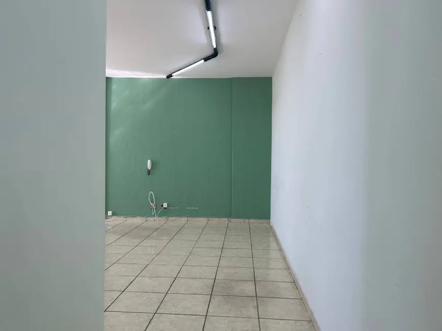 Sala Comercial à venda e para alugar, 64m2 em Centro, Sorocaba - SP - imagem 5 Foto 5 de Sala Comercial à venda e para alugar, 64m2 em Centro, Sorocaba - SP