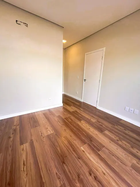 Foto 6 de Casa de Condomínio com 3 quartos à venda, 360m2 em Cajuru do Sul, Sorocaba - SP