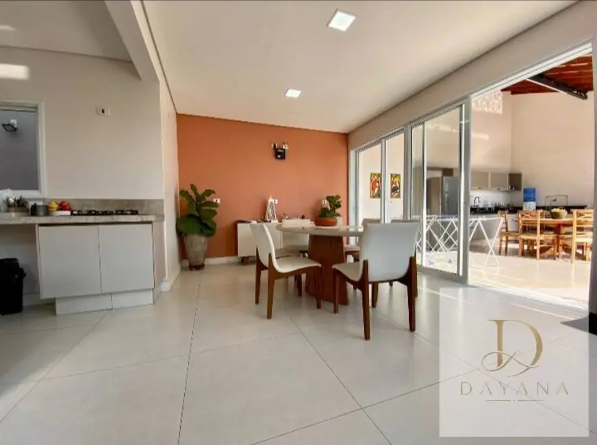 Foto 4 de Casa de Condomínio com 3 quartos à venda, 250m2 em Jardim Residencial Le France, Sorocaba - SP