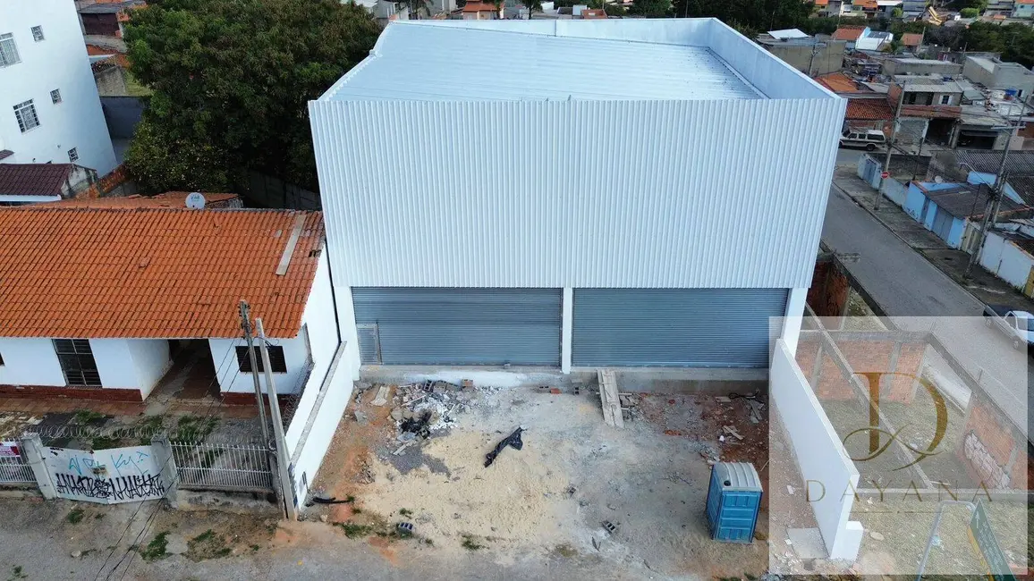 Armazém / Galpão à venda e para alugar, 480m2 em Jardim Simus, Sorocaba - SP - imagem 2 Foto 2 de Armazém / Galpão à venda e para alugar, 480m2 em Jardim Simus, Sorocaba - SP