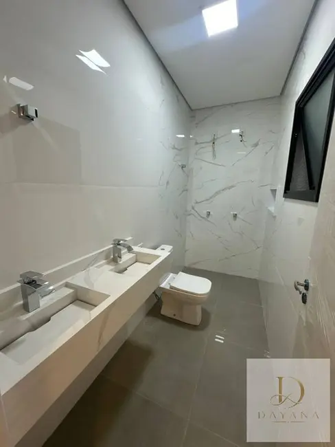 Casa de Condomínio com 3 quartos à venda, 250m2 em Wanel Ville, Sorocaba - SP - imagem 4 Foto 4 de Casa de Condomínio com 3 quartos à venda, 250m2 em Wanel Ville, Sorocaba - SP